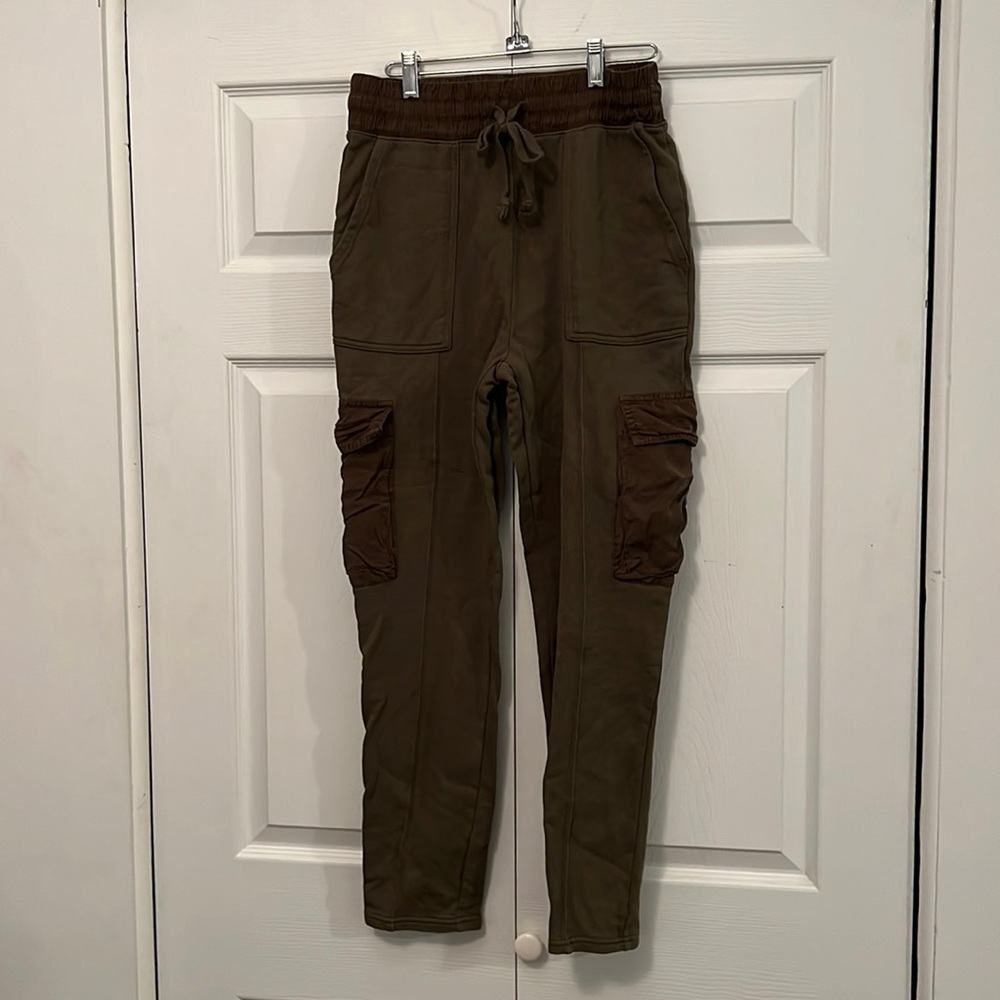 Cargo sweats